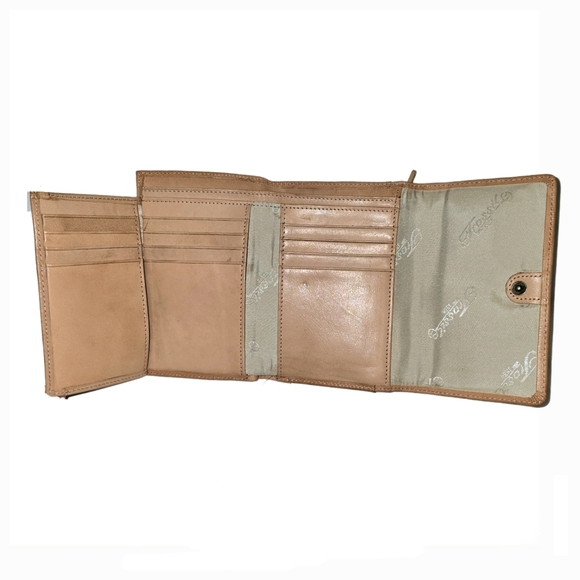 Ladies Embossed Leather Tri-Fold Wallet with ID Flap by Fossil - Picture 9 of 12